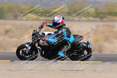 media/Oct-09-2022-SoCal Trackdays (Sun) [[95640aeeb6]]/Turn 15 Inside Distant Pans (1145am)/